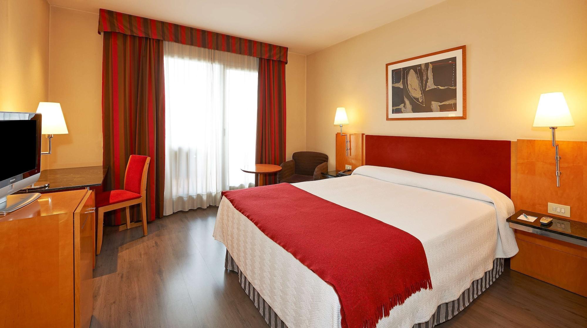 Nh Ciutat De Reus Otel Dış mekan fotoğraf