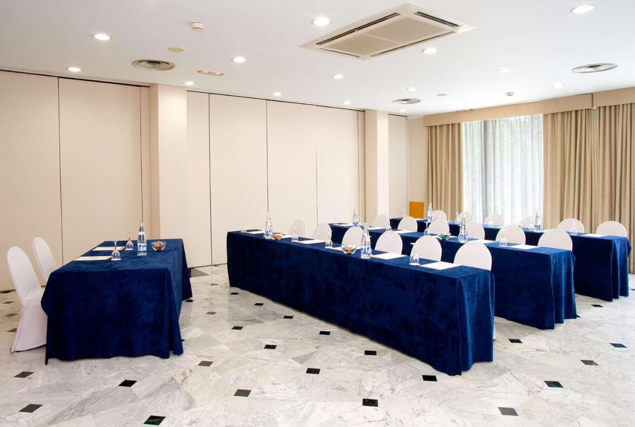Nh Ciutat De Reus Otel Dış mekan fotoğraf