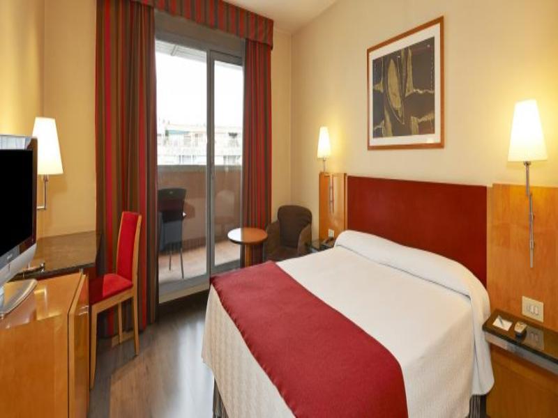 Nh Ciutat De Reus Otel Dış mekan fotoğraf